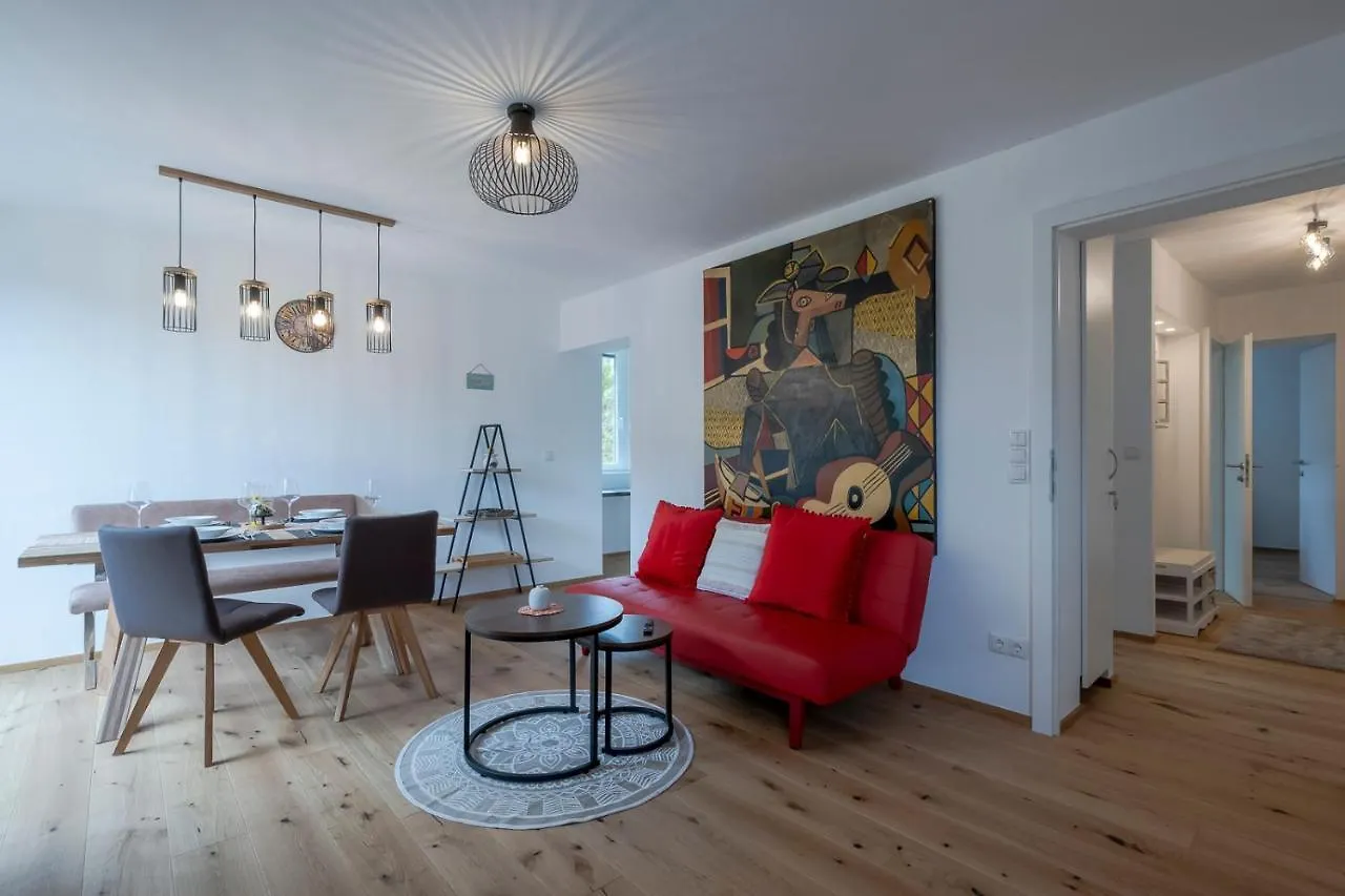 Appartamento Tamliving Ljubljana 2Br Center 3 Bridges Great View Kitchen
